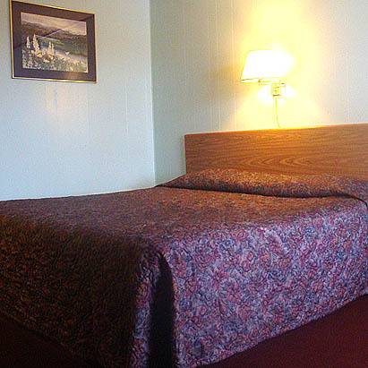 Imagen de la habitación del Motel Currys Saginaw. Foto 3