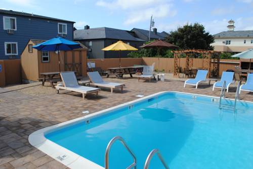 Imagen de la piscina del Motel Daunts Albatross. Foto 14