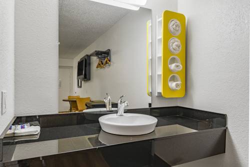 Imagen de la habitación del Motel Days Inn By Wyndham Cincinnati I-71. Foto 5