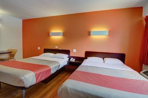Imagen de la habitación del Motel Days Inn by Wyndham Kansas City Northeast. Foto 4