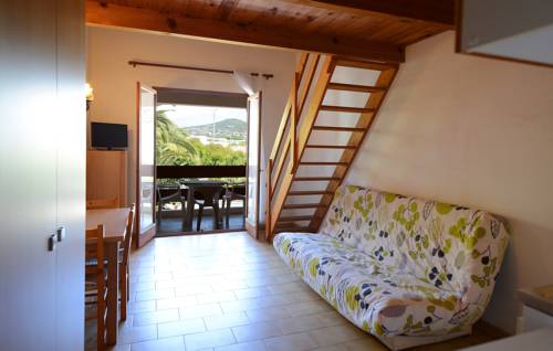 Imagen de la habitación del Motel De Porticcio. Foto 14