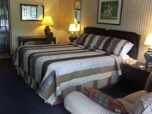 Imagen de la habitación del Motel Deerwood Inn and Madison Campground. Foto 3