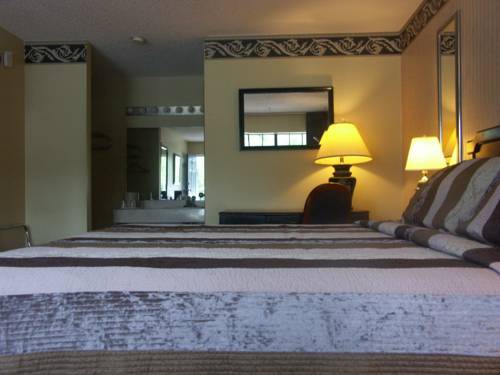Imagen de la habitación del Motel Deerwood Inn and Madison Campground. Foto 4