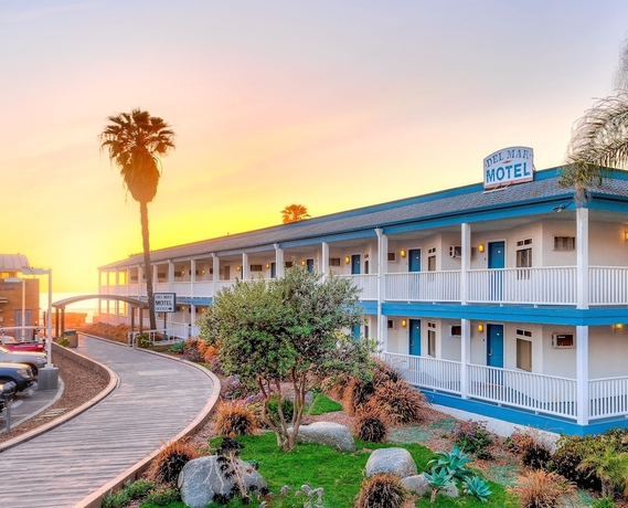 Imagen general del Motel Del Mar Beach Hotel. Foto 1