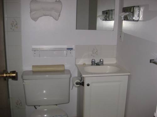 Imagen de la habitación del Motel Departure Bay. Foto 7
