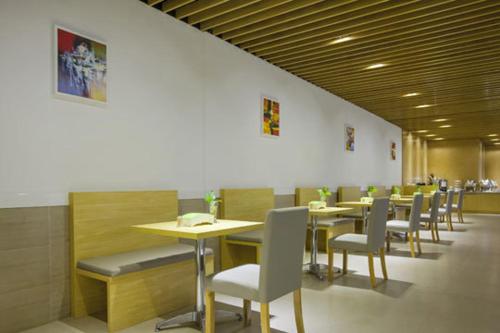 Imagen general del Motel Dezhou Development Zone High-speed Rail. Foto 1