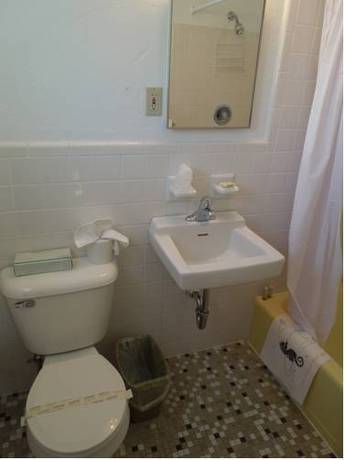 Imagen de la habitación del Motel Diamond Crest. Foto 7