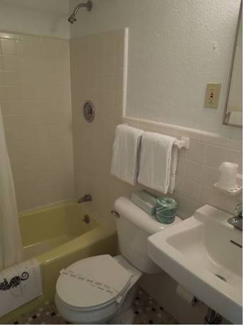 Imagen de la habitación del Motel Diamond Crest. Foto 11