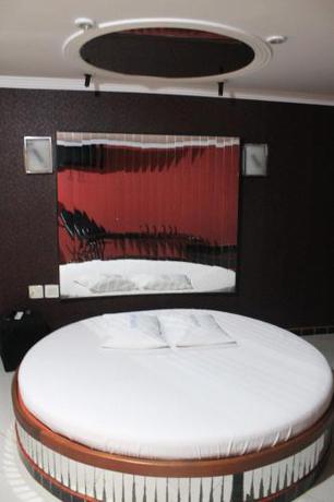 Imagen de la habitación del Motel Diplomata, Barretos. Foto 5