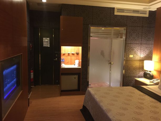 Imagen de los exteriores del Motel Discovery - Yonghe. Foto 12