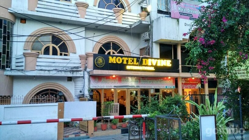 Imagen general del Motel Divine International, Roorkee. Foto 9