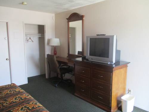 Imagen de la habitación del Motel Dixon, Dixon. Foto 7
