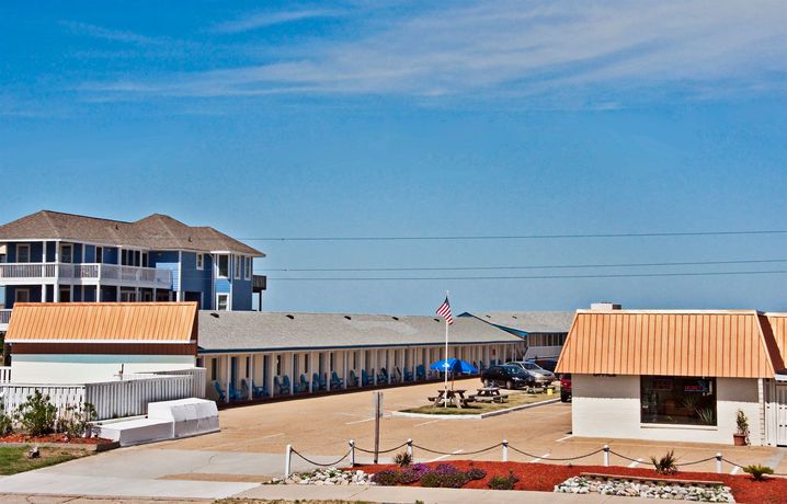 Imagen de los exteriores del Motel Dolphin Oceanfront. Foto 11