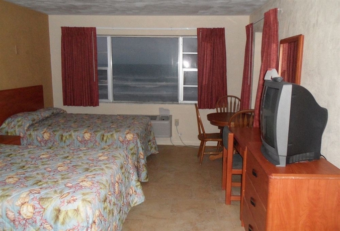Imagen de la habitación del Motel Driftwood Beach. Foto 2