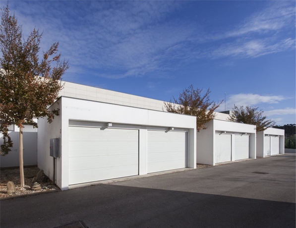 Imagen de los exteriores del Motel Dunas D'Ovar. Foto 16