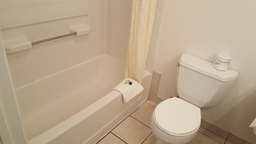 Imagen de la habitación del Motel Durango. Foto 14