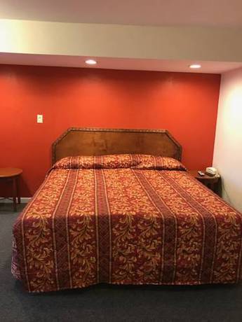 Imagen de la habitación del Motel Dutch Palmyra. Foto 3