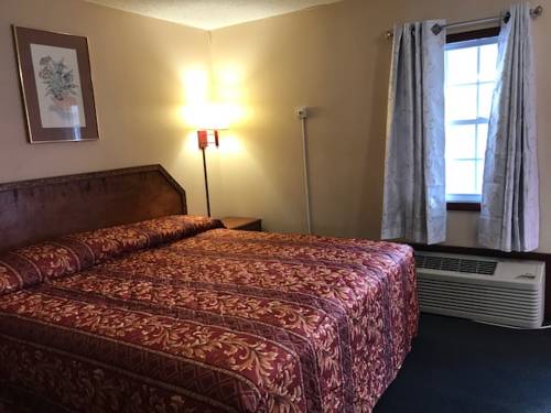 Imagen de la habitación del Motel Dutch Palmyra. Foto 9