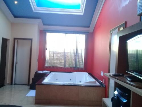 Imagen general del Motel E Pousada Bughaville (adults Only). Foto 2