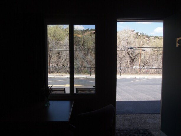 Imagen de la habitación del Motel Eagle. Foto 31