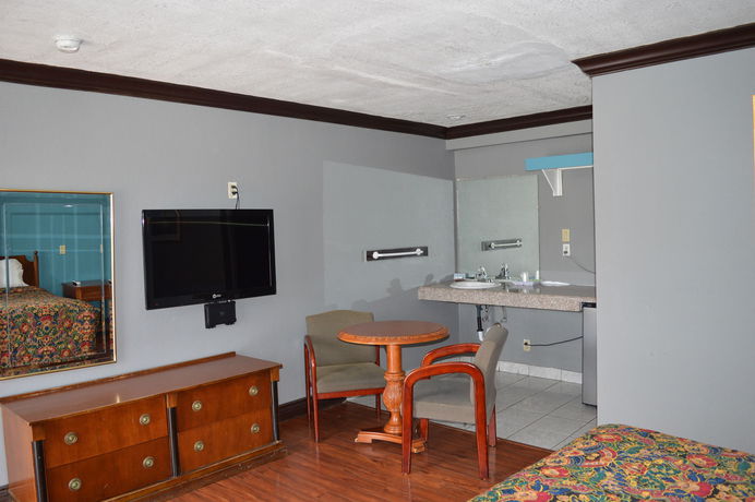 Imagen de la habitación del Motel Eagle Inn, Long Beach. Foto 9