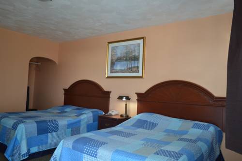 Imagen de la habitación del Motel East Court. Foto 7