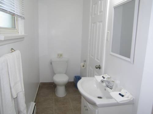 Imagen de la habitación del Motel East Court. Foto 13
