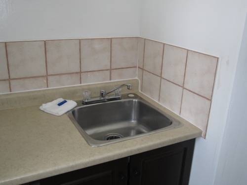 Imagen de la habitación del Motel East Court. Foto 15