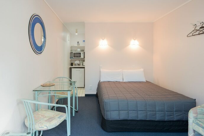 Imagen de la habitación del Motel Edelweiss, Bah&iacute;a de las Islas. Foto 12