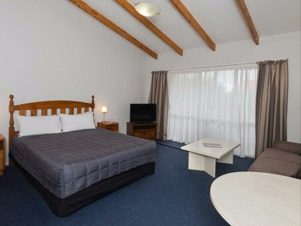 Imagen de la habitación del Motel Edelweiss, Bah&iacute;a de las Islas. Foto 13