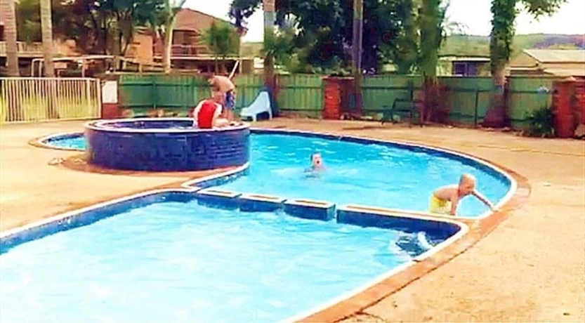 Imagen de la piscina del Motel Eden Nimo. Foto 19