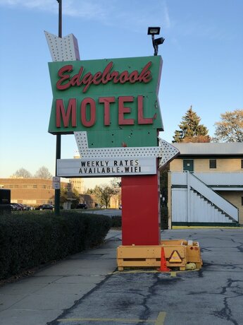 Imagen general del Motel Edgebrook Chicago North Shore by OYO. Foto 3