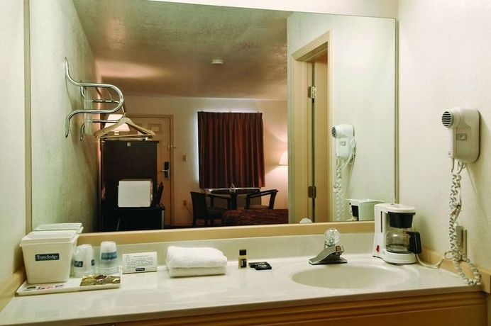 Imagen de la habitación del Motel El Rancho, Little Rock. Foto 12