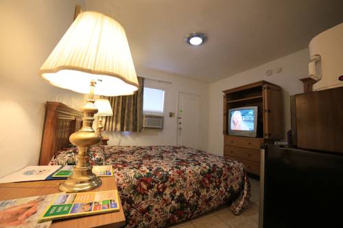 Imagen de la habitación del Motel El Ray. Foto 15