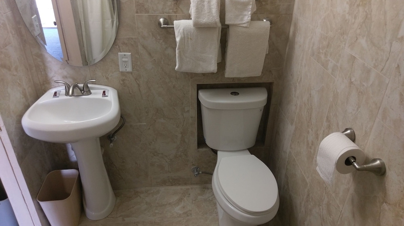 Imagen de la habitación del Motel El Rey. Foto 12