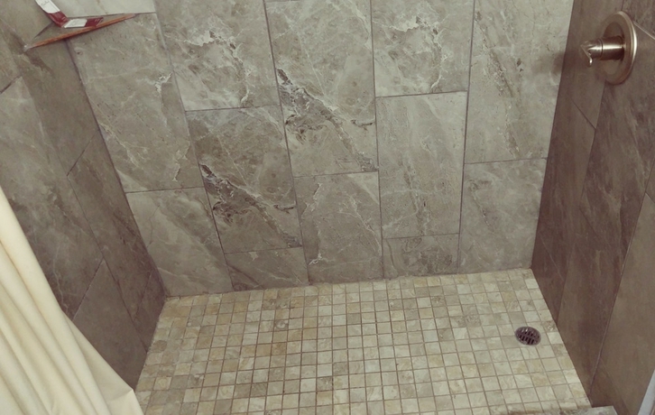 Imagen de la habitación del Motel El Rey. Foto 14