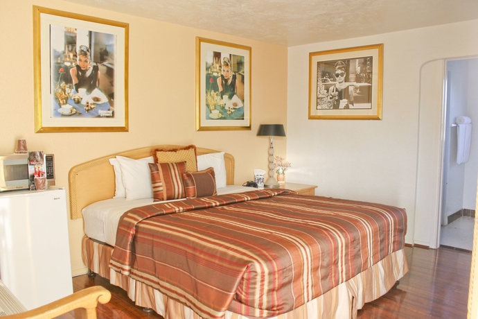 Imagen de la habitación del Motel El Trovatore. Foto 6