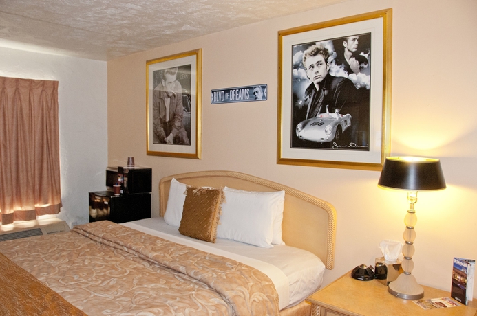 Imagen de la habitación del Motel El Trovatore. Foto 7