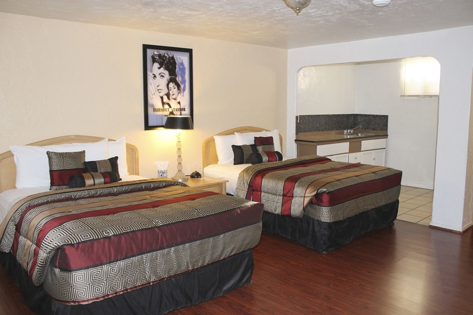 Imagen de la habitación del Motel El Trovatore. Foto 10