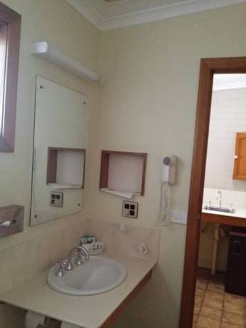 Imagen de la habitación del Motel Elm Court. Foto 5