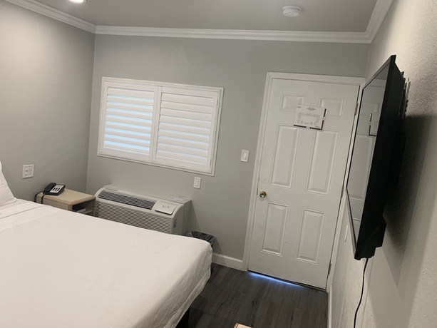 Imagen de la habitación del Motel Elmwood, Auburn. Foto 11