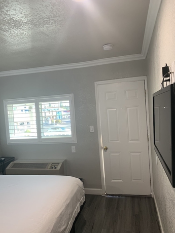 Imagen de la habitación del Motel Elmwood, Auburn. Foto 12