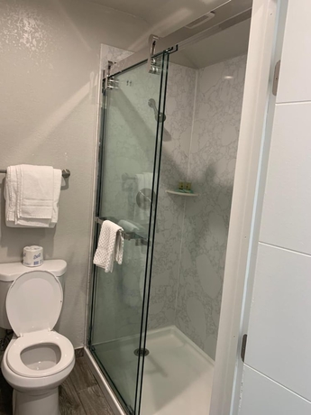 Imagen de la habitación del Motel Elmwood, Auburn. Foto 14