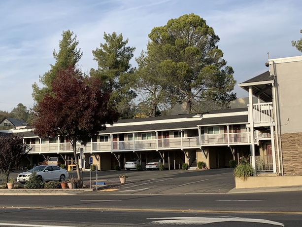 Imagen general del Motel Elmwood, Auburn. Foto 2