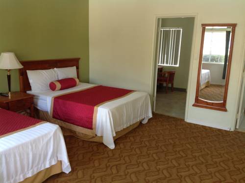 Imagen de la habitación del Motel Elsinore Hotsprings. Foto 2