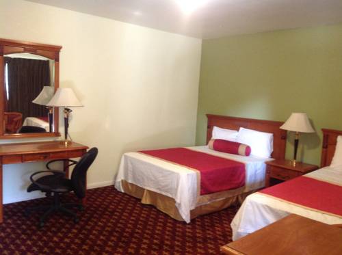 Imagen de la habitación del Motel Elsinore Hotsprings. Foto 6