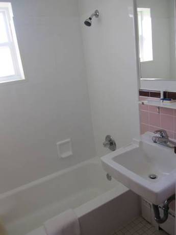 Imagen de la habitación del Motel Embassy Inn Ithaca. Foto 4