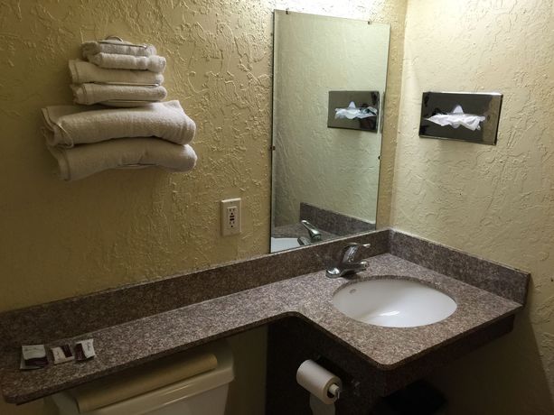 Imagen de los exteriores del Motel Encore. Foto 14