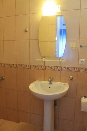 Imagen de la habitación del Motel Erol. Foto 3