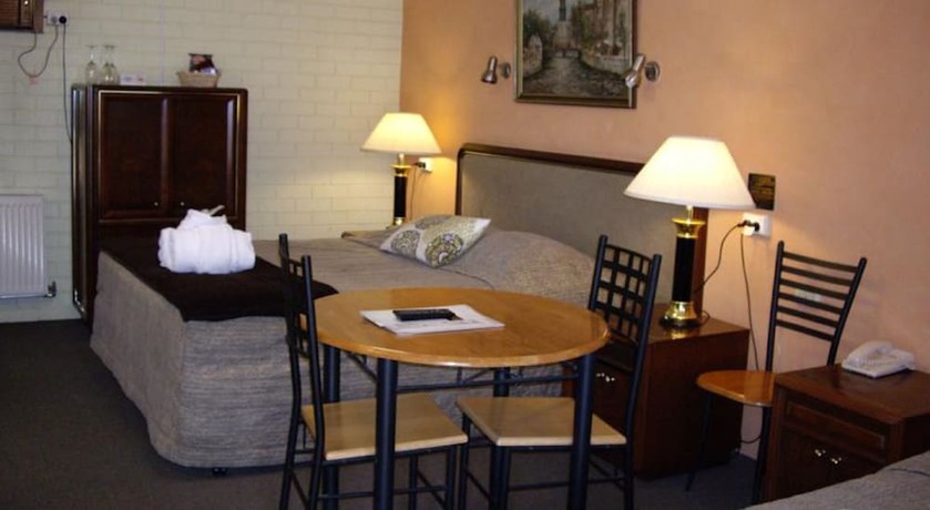 Imagen de la habitación del Motel Estelle Kramer Motor Inn. Foto 9